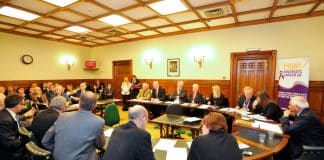 Grupo Parlamentario sale en defensa del vapeo